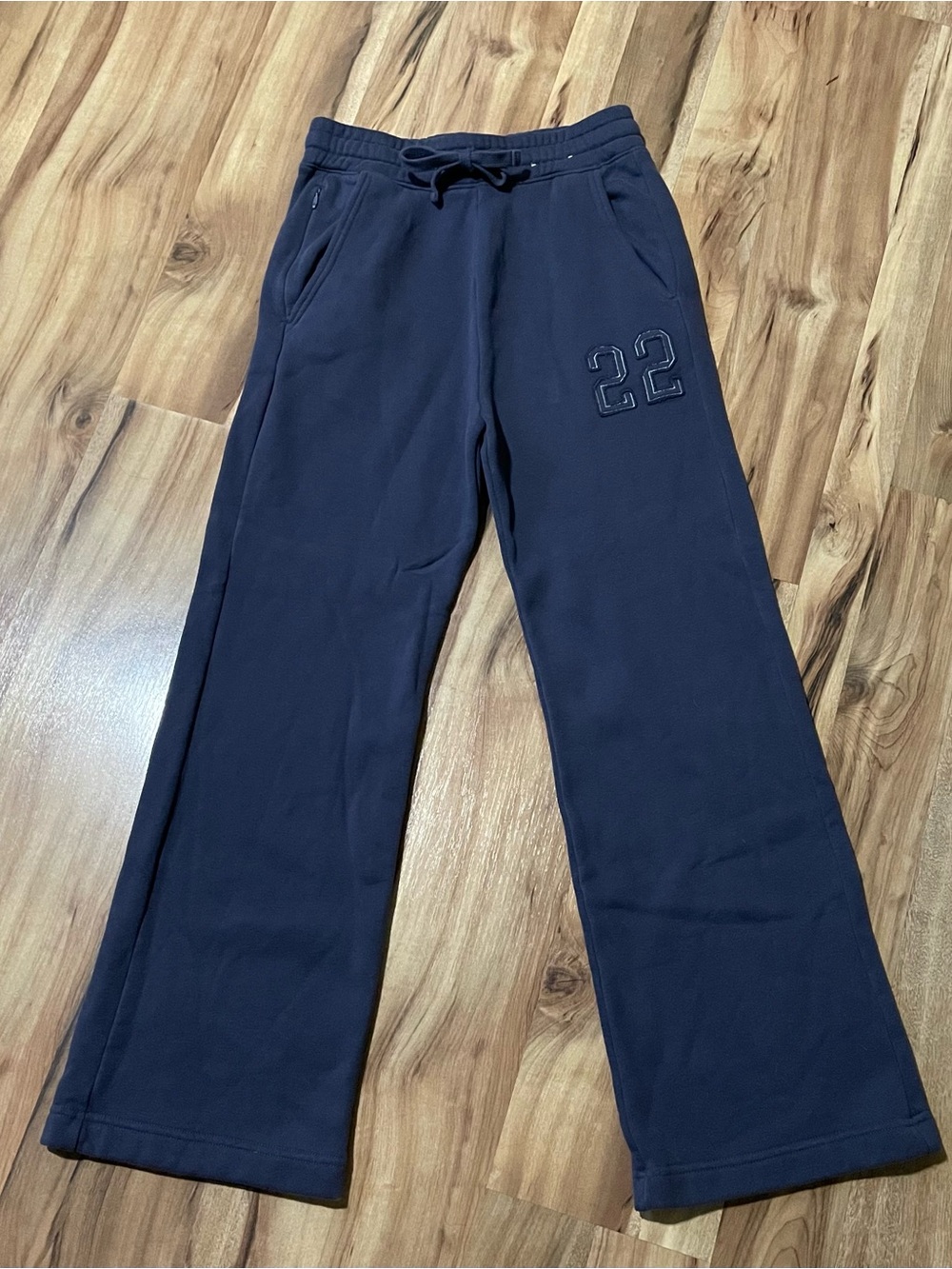 Hollister Sweatpants Navy Blue Bootcut Wide Leg Graphic 22 Size XS